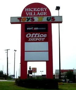 Shopping Center Signs