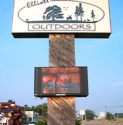 Message Center Sign for Outdoors Store